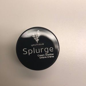 Younique moodstruck cream shadow